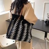 Lkblock New Tassel Cotton Linen Tote Bag Woven Commuter Shoulder Bag Large Capacity Handbag Casual Tassel Travel Shopping Bag Wholesale