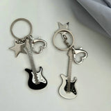 Lkblock Hot Sale Metal Hiphop Rock Y2K Guitar Keychain With Star Heart Cool Fashion Punk Harajuku Music Keyring Bag Pendant Accessories